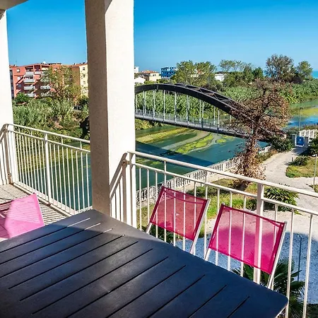 Trilocale A 200mt Dal Mare Di - P014 *