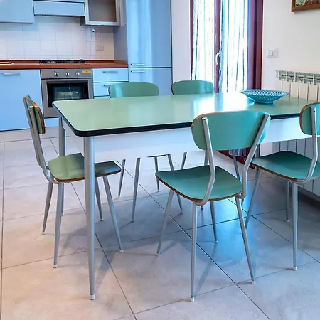 Trilocale A 200mt Dal Mare Di - P014