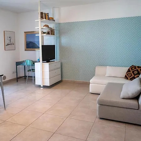 Trilocale A 200mt Dal Mare Di - P014