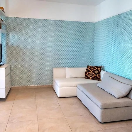 Trilocale A 200mt Dal Mare Di - P014 アパート *